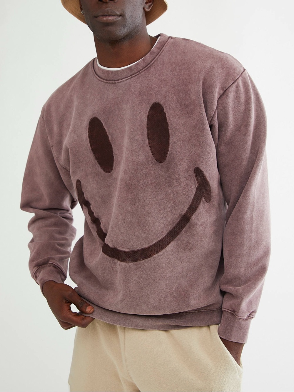 Market X Smiley Oversized Crew Neck Sweatshirt - Size M